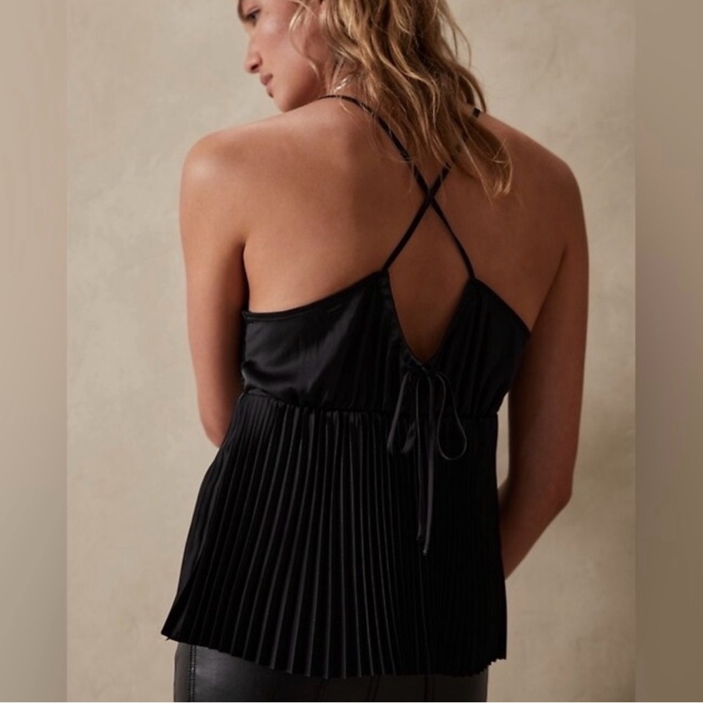 Banana Republic Dark Cherry Pleated Camisole - Picture 2 of 6